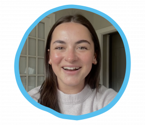 Photo of Gigi smiling in a blue circle frame.